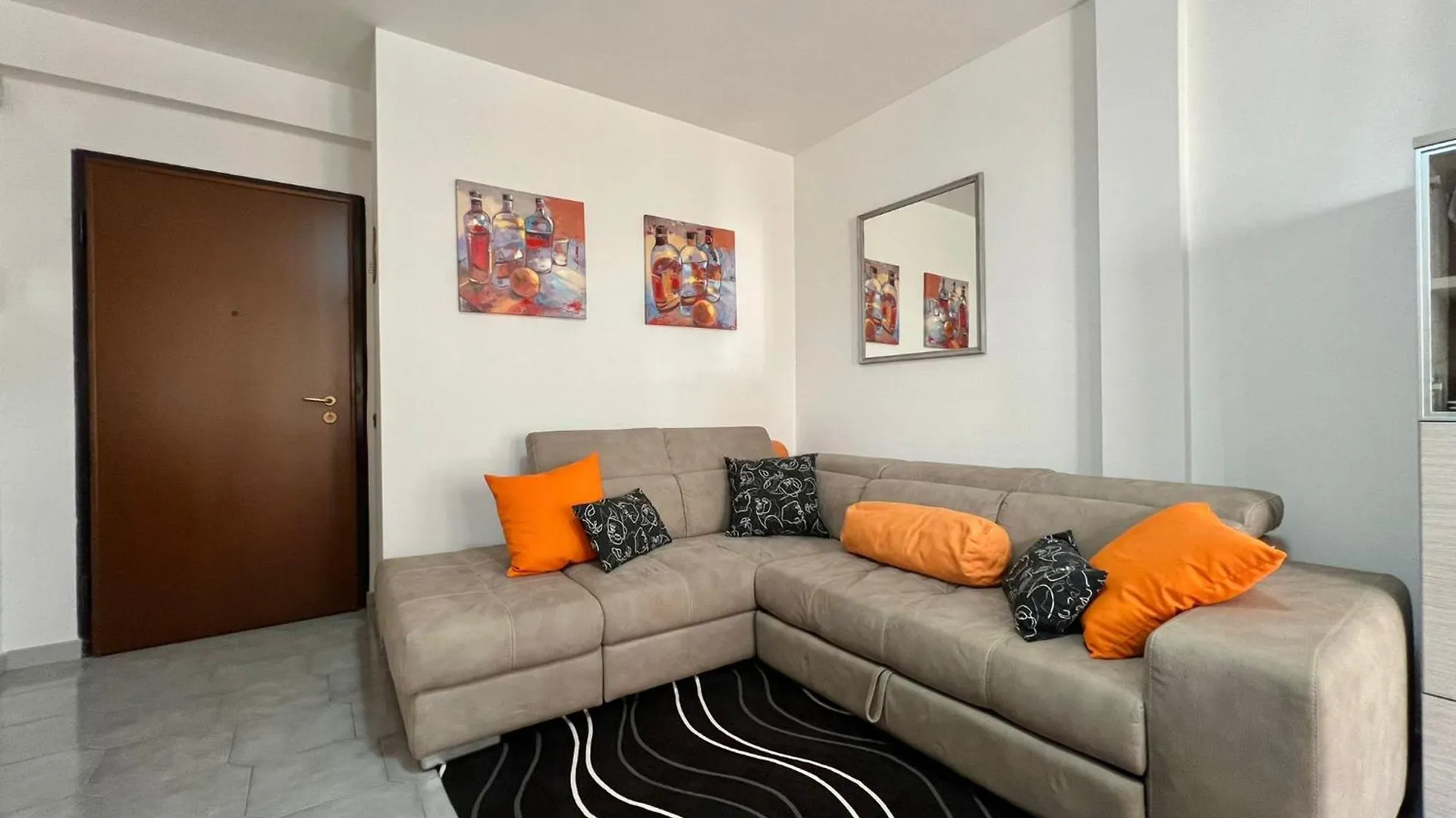 La Casa Di Laura Apartment Quartu Sant'Elena Italy
